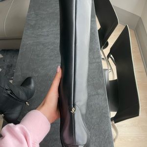 AUTHENTIC BRAND NEW JIMMY CHOO BOOTS SIZE 40